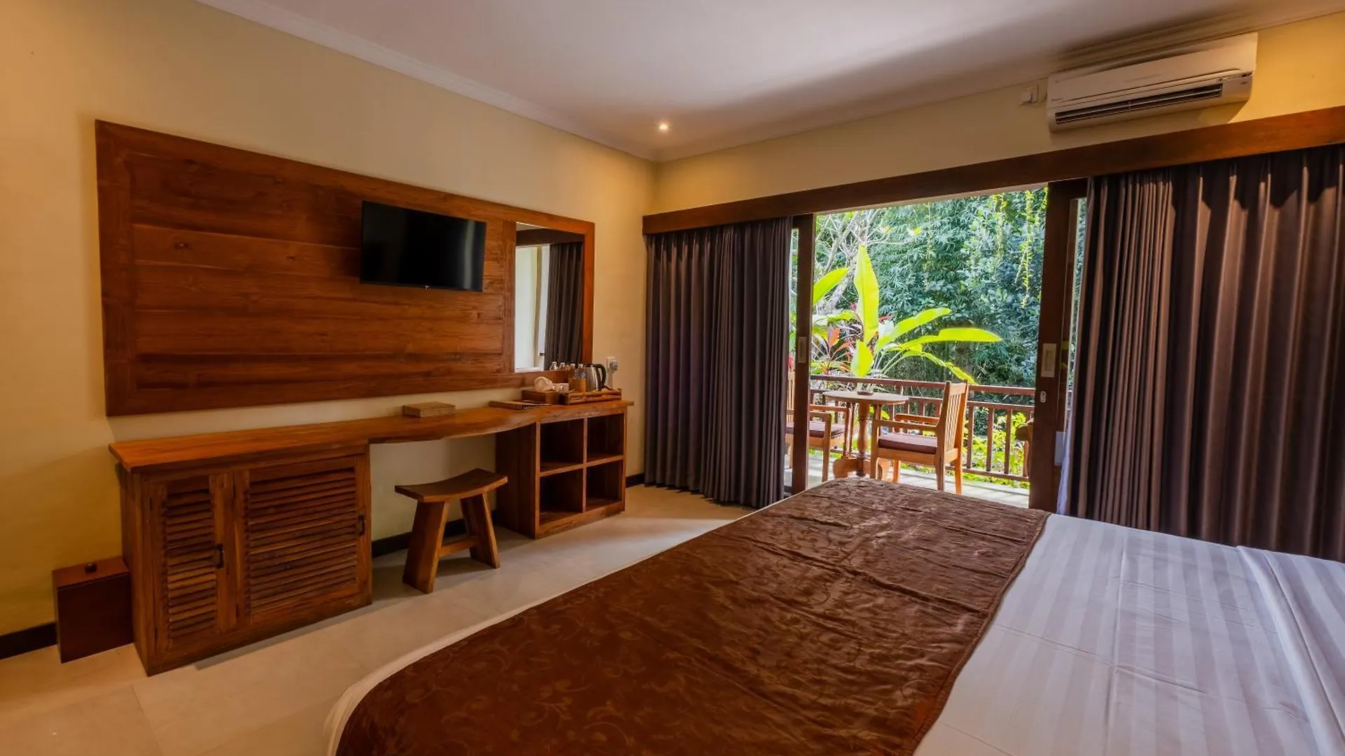Alamdini Resort Ubud Hotel